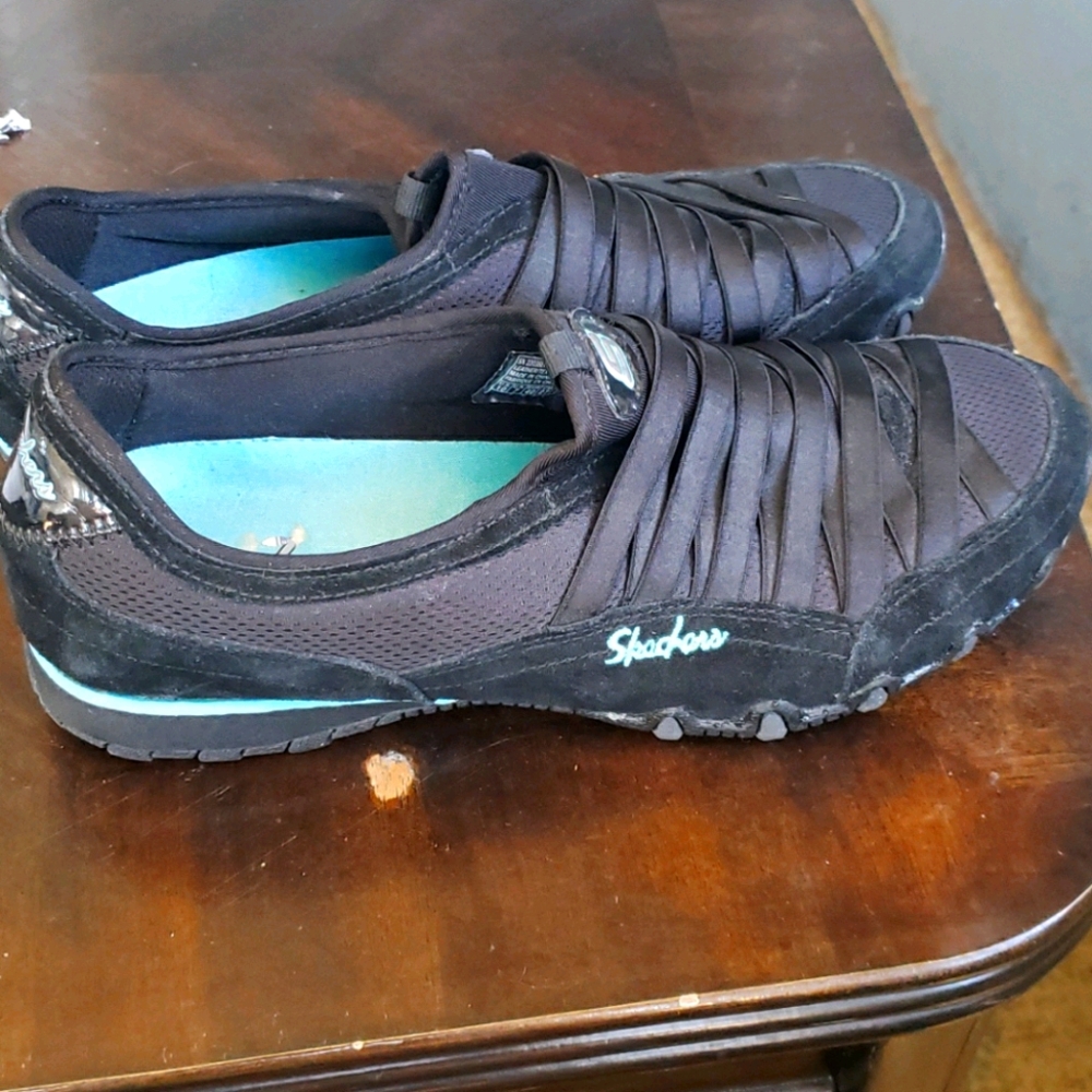 Skechers womens slip on outdoor shoes